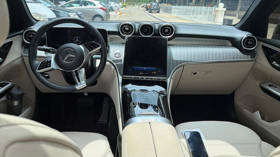 MERCEDES-BENZ GLC 300 2.0 MHEV 4MATIC 9G-TRONIC